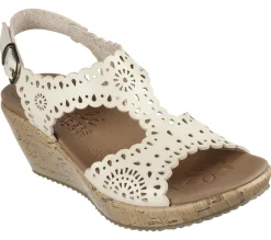 Beverlee - Easy To Adore