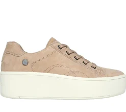 Martha Stewart X Skechers Plateau