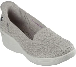 Martha Stewart X Skechers Slip-ins: Pier-Lite