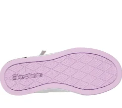 Shoutouts 2.0 - Style Strut